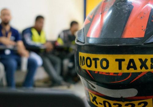 Detran participa de pesquisa nacional sobre o dia a dia de mototaxistas e motofretistas