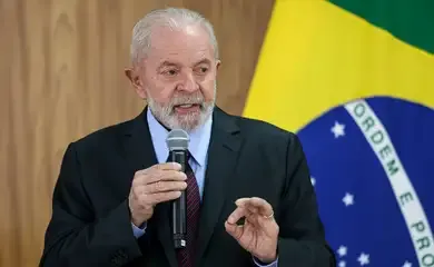Lula suspende dívida e RS terá R$ 11 bilhões para reconstrução