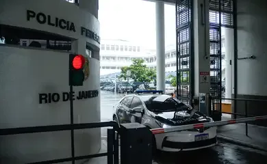 Homem é preso no Rio por contrabandear equipamentos bélicos
