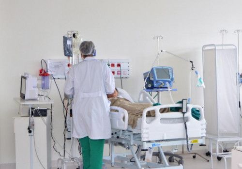 Hospital de Emergência do Agreste busca familiares de paciente não identificado