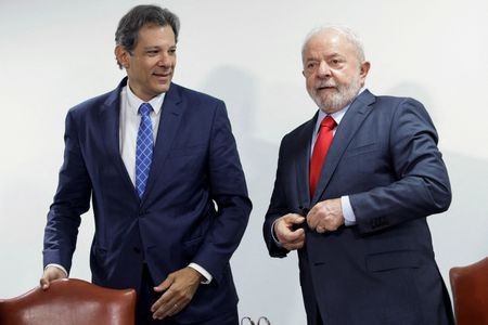 Haddad é favorito à sucessão de Lula e venceria Bolsonaro, Tarcísio e Marçal, diz Quaest