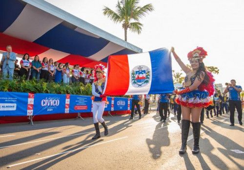 Desfile Cívico Estudantil celebra 208 anos de Alagoas e homenageia Nise da Silveira nesta terça-feira