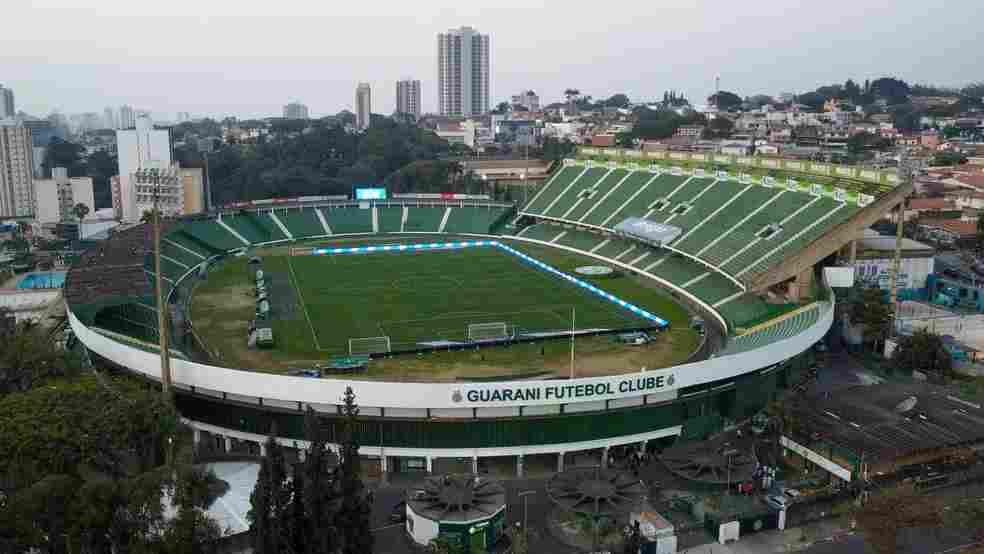 Azulão busca vitória e combinações de resultados para liderar a Série C