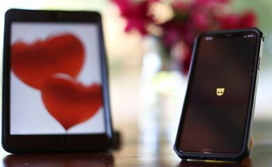 Amor e tecnologia: aplicativos têm ajudado a formar casais