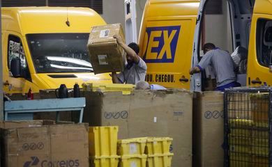 Correios exigem CPF ou CNPJ de remetentes de encomendas nacionais