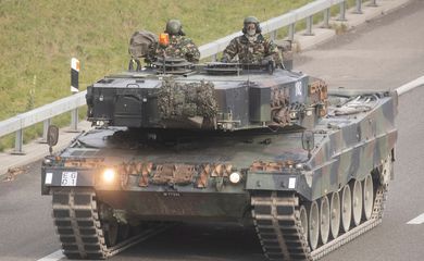 Alemanha aprova envio de tanques Leopard para a Ucrânia