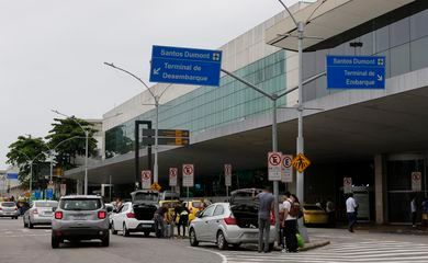 Governo federal vai limitar capacidade do aeroporto Santos Dumont
