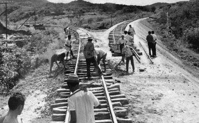 Petrópolis ganha mostra que destaca primeira estrada de ferro do país