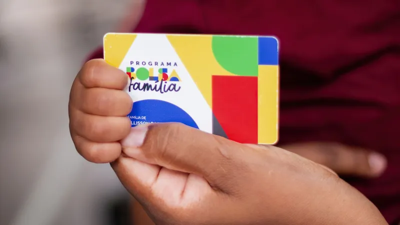 Caixa paga Bolsa Família a beneficiários com NIS de final 4