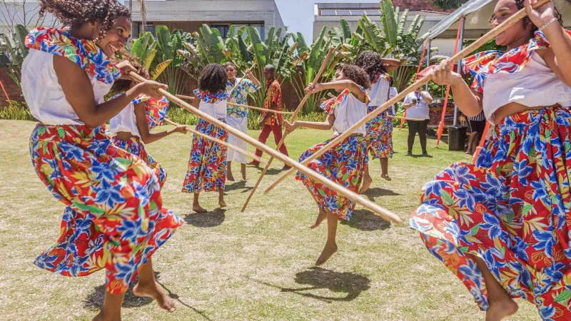 Quilombo mantém tradição centenária, símbolo da resistência negra