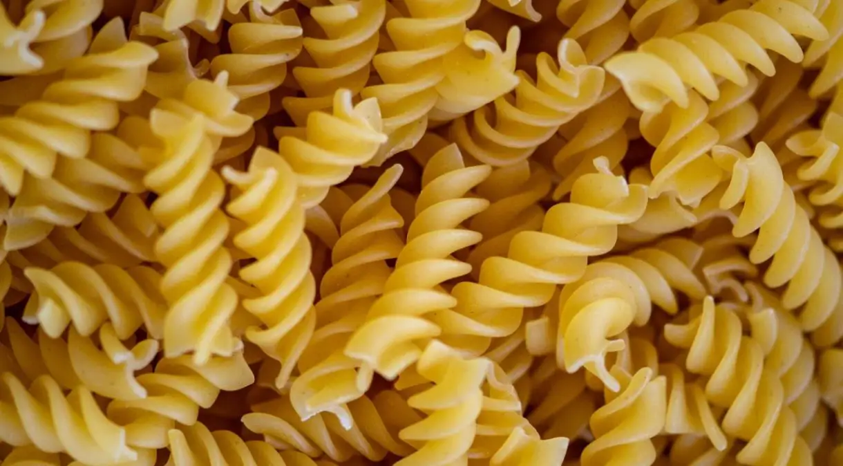Pão e macarrão estão entre os 10 produtos mais consumidos no país, mostra pesquisa