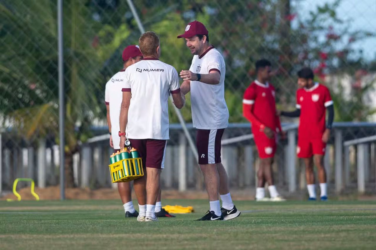 Reforço é regularizado pelo CRB, e técnico Daniel Paulista ganha opção para jogo contra o Ceará