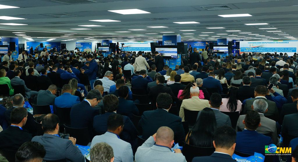 Em Brasília, gestores alagoanos participam de seminário da CNM 