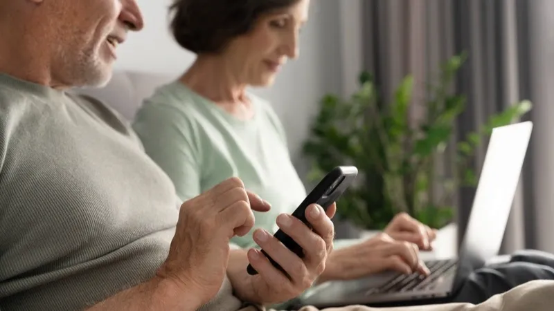 Golpe da falsa compra cresce nas redes sociais e especialistas alertam para atenção redobrada no período de Natal