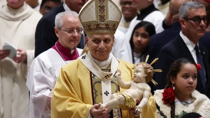 Em sua 1ª Missa do Galo, Papa Leão XIV defende pobres, estrangeiros e crianças
