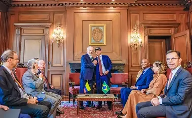 Colômbia propõe garantia de vida a quem perder eleição na Venezuela