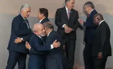 Brics: Lula defende espaço fiscal para erradicar doenças no Sul Global