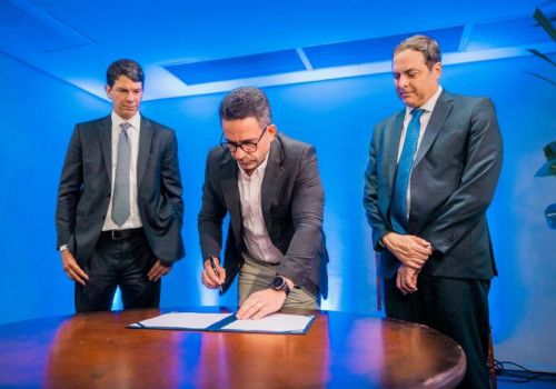 Mais Água Alagoas: Governo e concessionárias assinam aditivos para ampliar oferta de água e esgoto