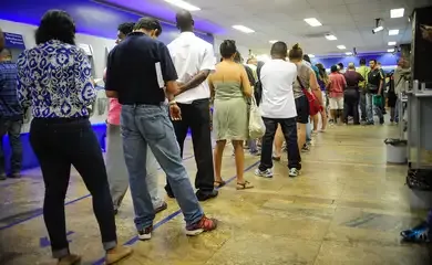 Extratos bancários terão termos padronizados a partir de segunda-feira