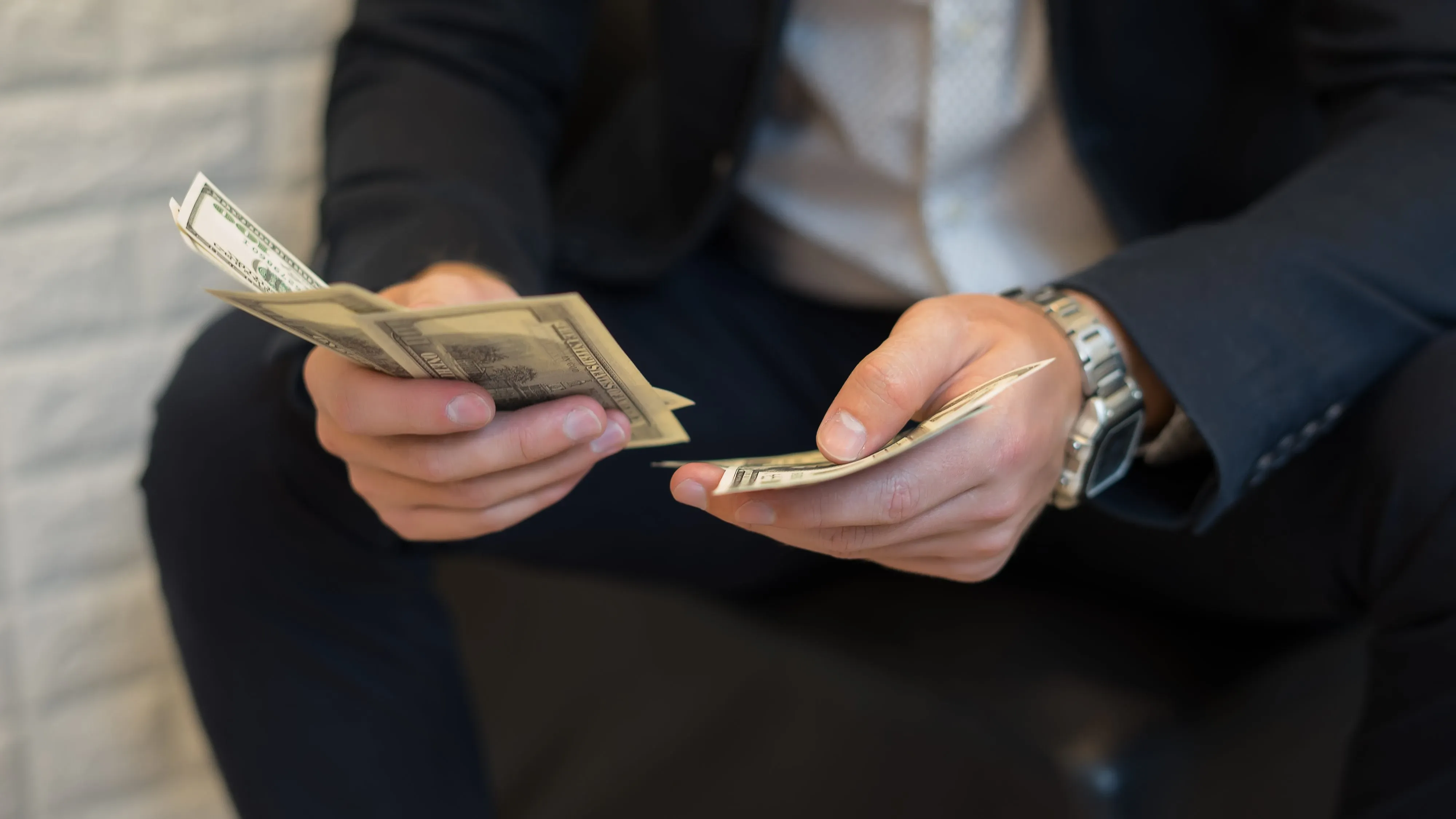 Engenharia lidera lista de profissões com maiores salários iniciais; veja ranking