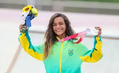 Com virada no fim, Rayssa Leal é bicampeã mundial de skate street