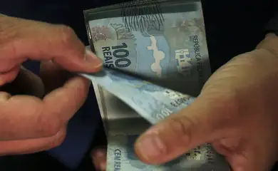 Poupança tem saques de R$ 26,3 bi em janeiro, diz Banco Central