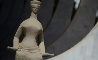 STF deve retomar julgamento sobre contrato de trabalho intermitente