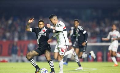 Tentando se afastar do Z4, Vasco recebe São Paulo em São Januário
