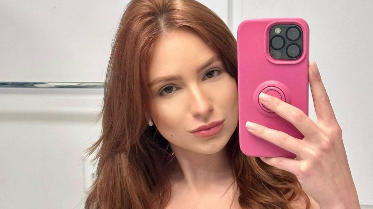 Saiba o que pode acontecer com Patrícia Lélis, brasileira procurada pelo FBI por aplicar golpe