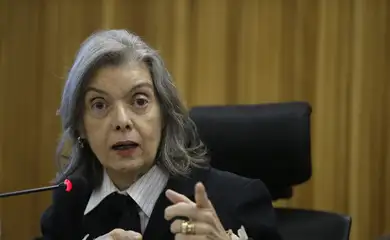 Cármen Lúcia condena episódios de violência na campanha eleitoral