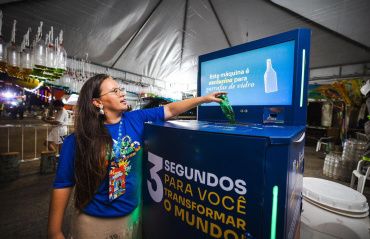 Prefeitura mantém mais de 350 garis e recicladores na limpeza do Festival Verão Massayó