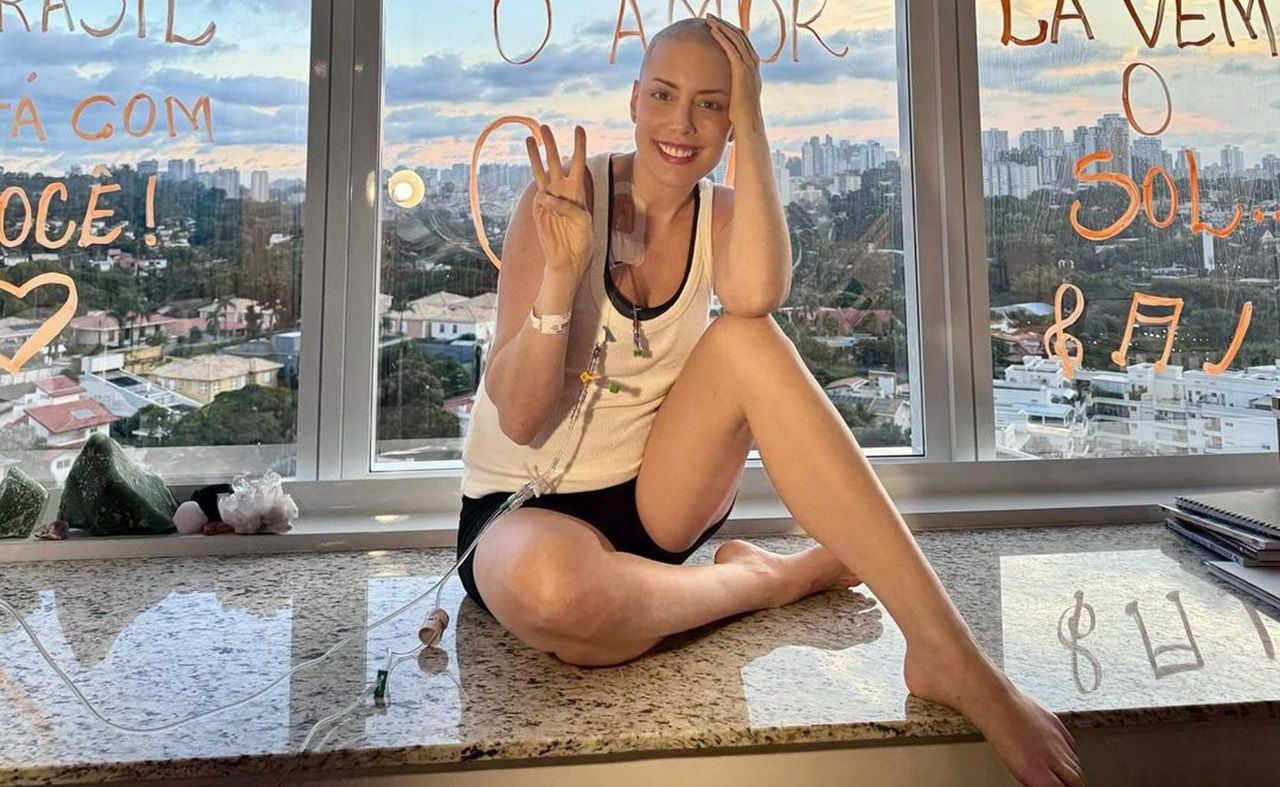 Fabiana Justus raspa a cabeça e prepara nova internação para tratamento de câncer