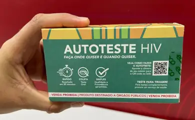 Embalagem de autoteste de HIV fica mais discreta para incentivar uso
