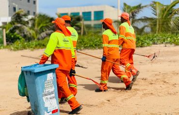 Praia de Cruz das Almas recebe mutirão de limpeza