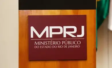 MPRJ faz ação para prender 22 policiais acusados de cobrar propina