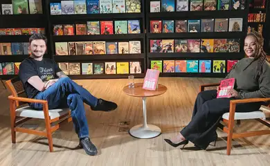 Trilha de Letras entrevista Felipe Neto no programa de número 150