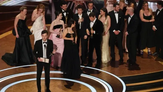 ‘Anora’ derrota ‘Ainda Estou Aqui’ e vence Oscar de melhor filme