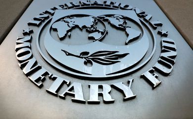 FMI melhora perspectiva para o Brasil em 2022
