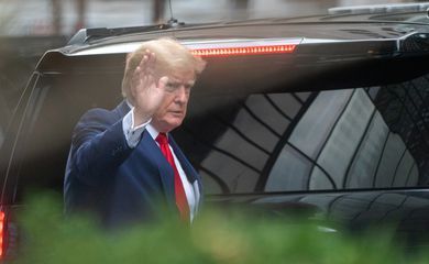 Donald Trump é acusado de crimes ligados ao ataque ao Capitólio