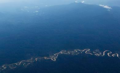 Garimpo amplia conflitos entre povos yanomami