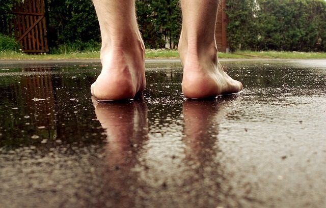 Doenças da chuva: entenda como você pode se infectar