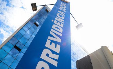 INSS vai contratar mil técnicos de seguro social