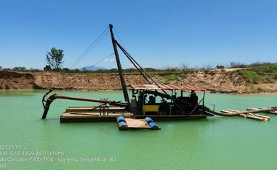 Extração ilegal de areia se aproxima de R$ 20 bilhões ao ano