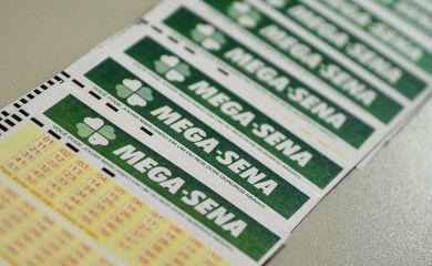 Prêmio de R$ 51,7 milhões da Mega-Sena sai para Guarapari (ES)