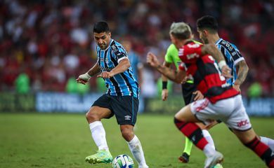 Grêmio recebe Flamengo em jogo de ida da semifinal da Copa do Brasil