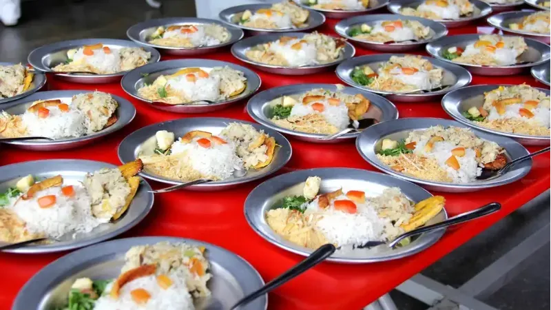 Aos 70 anos, programa de alimentação escolar brasileiro é referência