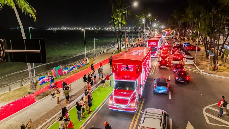 A magia do Natal chega à Maceió com a Caravana da Solar Coca-Cola