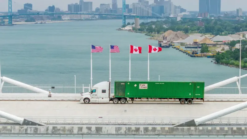EUA impõem tarifas de 50% sobre produtos canadenses