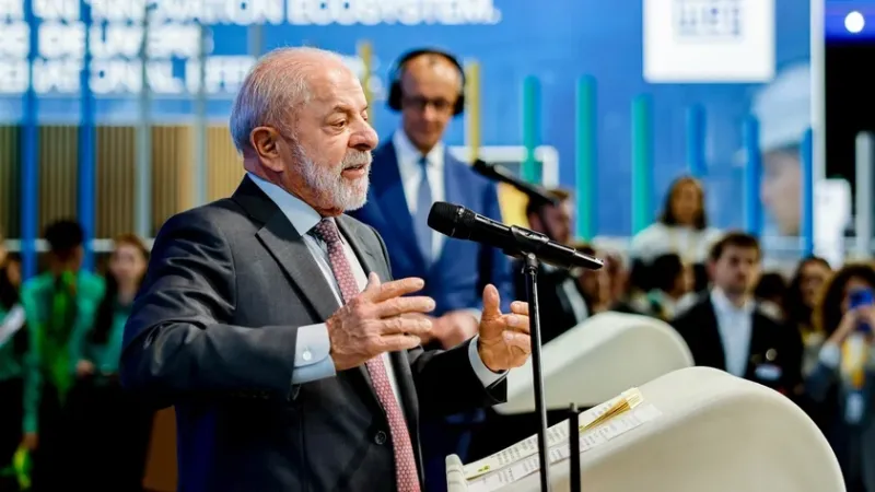 Na Alemanha, Lula diz que o multilateralismo está sendo destruído