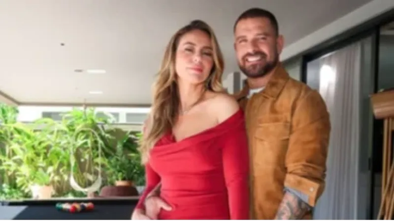 Paolla Oliveira e Diogo Nogueira anunciam separação